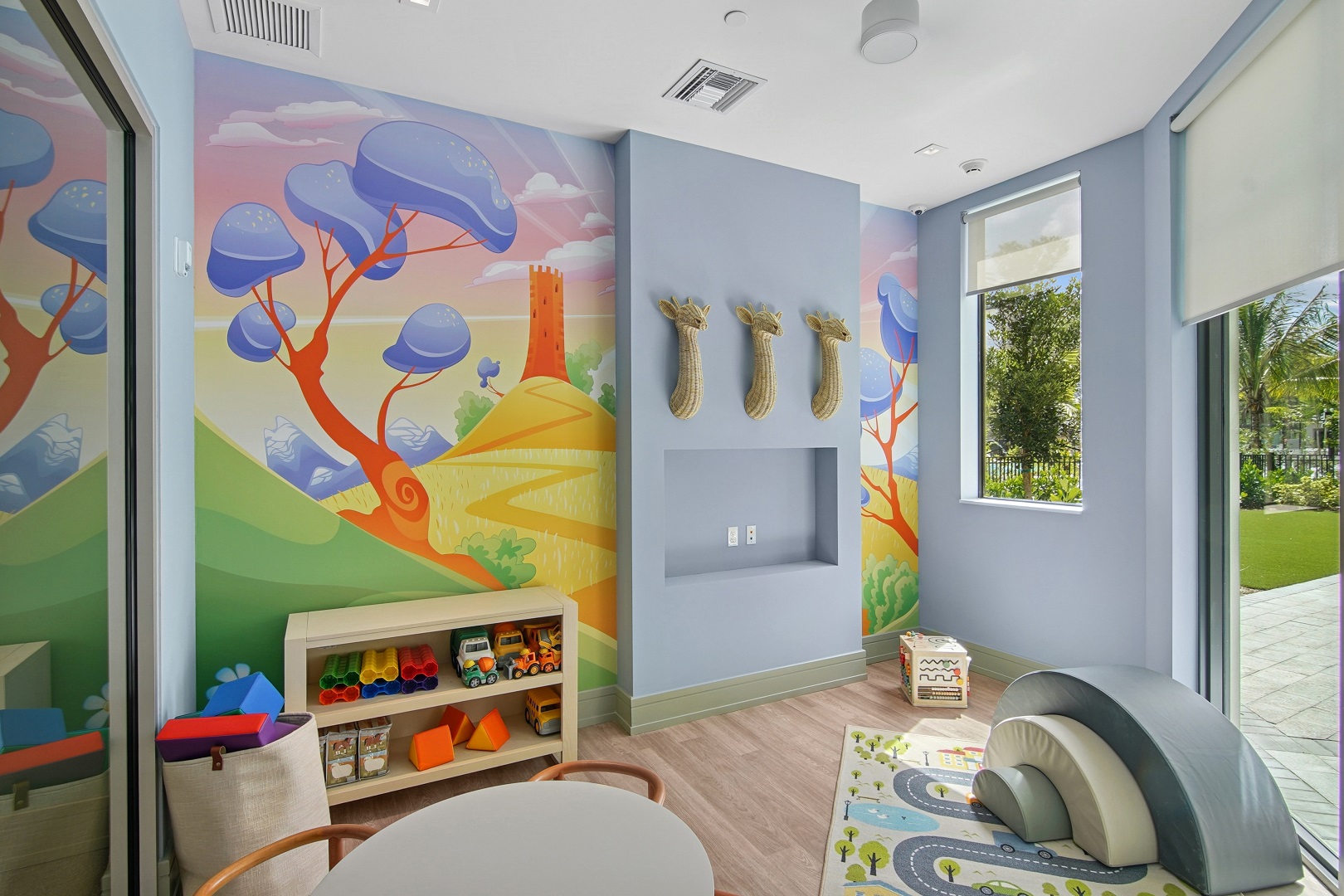 Affina_LuxuryApartments_FitnessCenterPlayroom_KendallFlorida