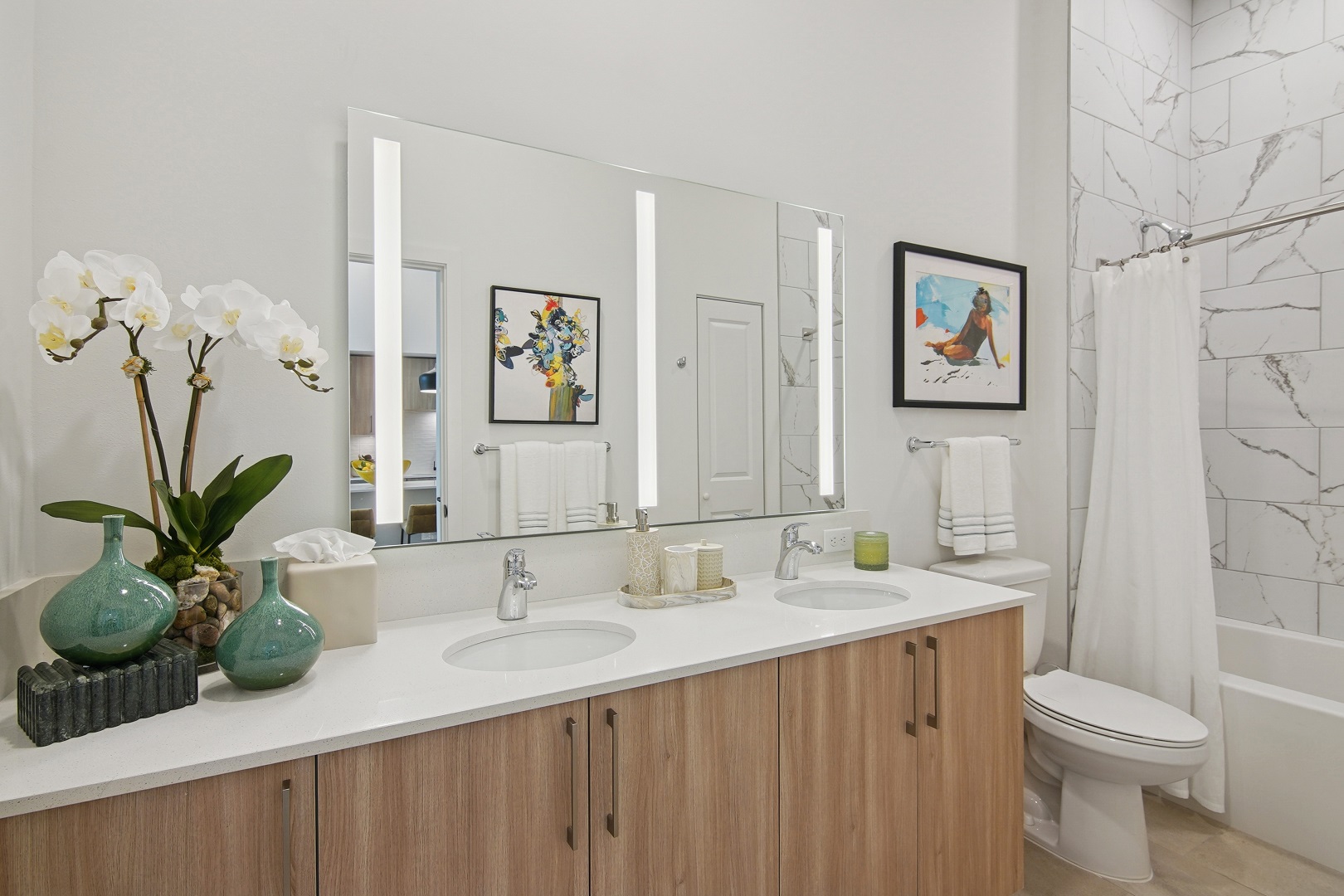 Affina_LuxuryApartments_Bathroom2_KendallFlorida